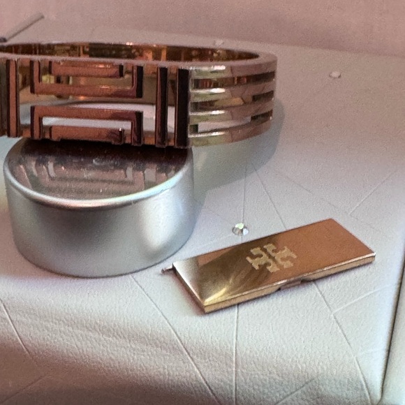 đź’–Rare Vintage Tory Burch Fitbit Rose Coloured Bracelet - Picture 16 of 16